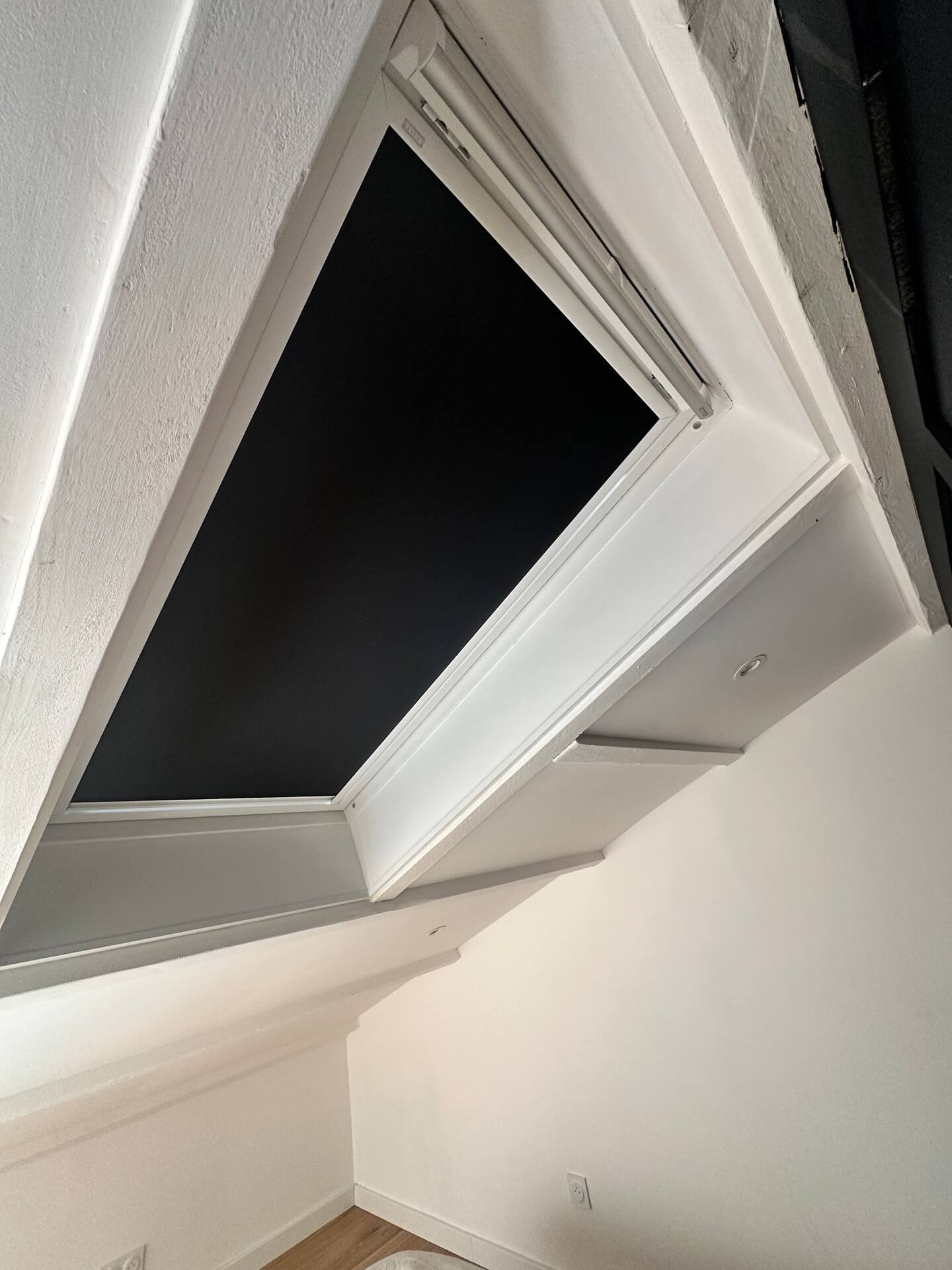 Studio vacances Les Mathes — L'Écrin Éminence · Le velux